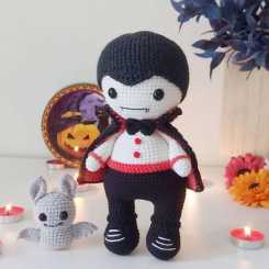 Lubava Crochet Pattern - Lyubov Kholkina - Dracula and Bat