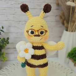 Anca Crochet toys - Anca Bică - Lirisol Bee
