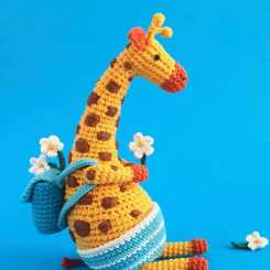 Natura Crochet - Natasha Tishchenko - Hermann The Giraffe