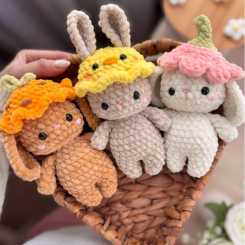 Svetla Art Shop - Knit Friends - Svetlana Altunina - Bunnies in Easter Hats