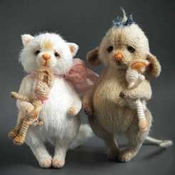 66 Julia Ogol - mouse and cat