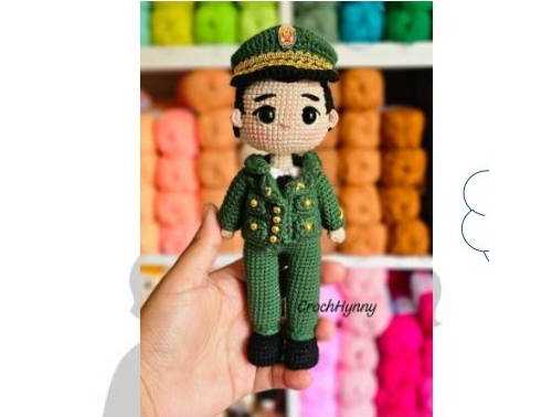 CrochHynny - Male Police Officer in Formal Clothes - Policia Masculino con Unifo