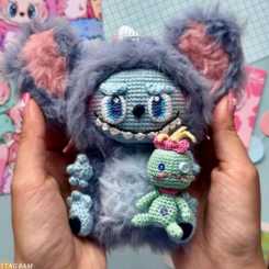 AlinetToys - Alina Yapaeva - Keychain Alien