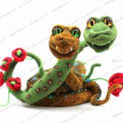 66 Elena Ermak -  snake