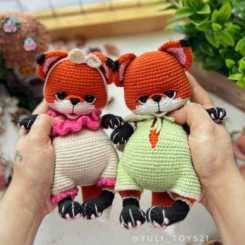 yuli_toys21- Yulia Volkova   - Little Foxes   - RUS