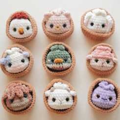 Green Frog Crochet - Thuy Anh - Dang Thuy Anh - Farm Animal Dumplings Streamer,