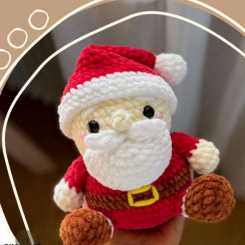 Bumbee Crochet Designs - Kristina - Santa Claus