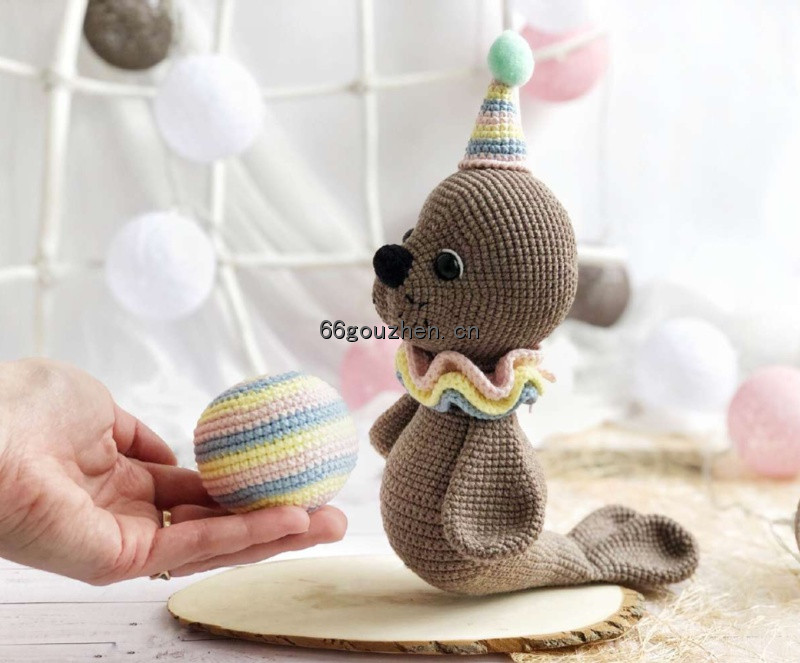 钩针图解【动物】 Verma Toys - Verova Maria - Circus Sea Seal马戏团海豹 英文5314帖子ID:12267 动物,verma,toys,maria,circus