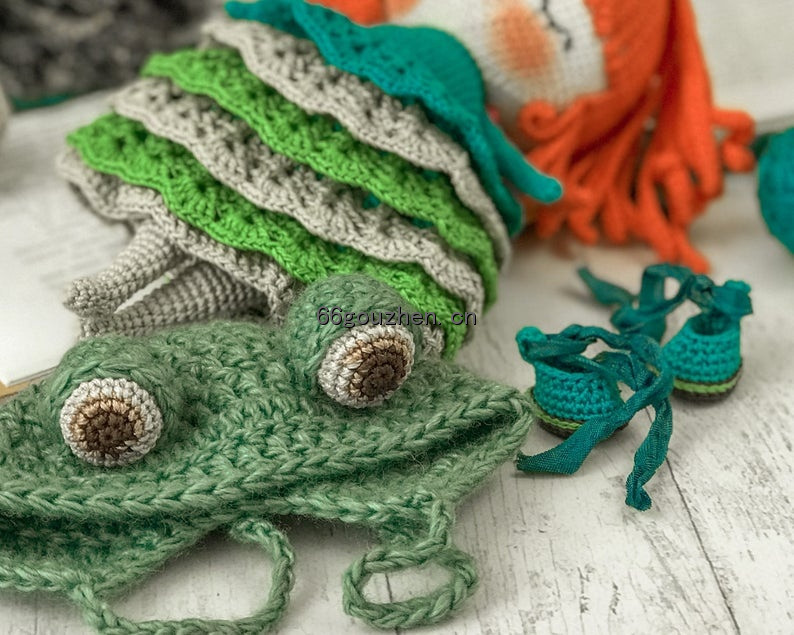 钩针图解【女】 Crochet Confetti - Irina Moilova - Doll Cute Frog青蛙女孩 英文8176帖子ID:14360 